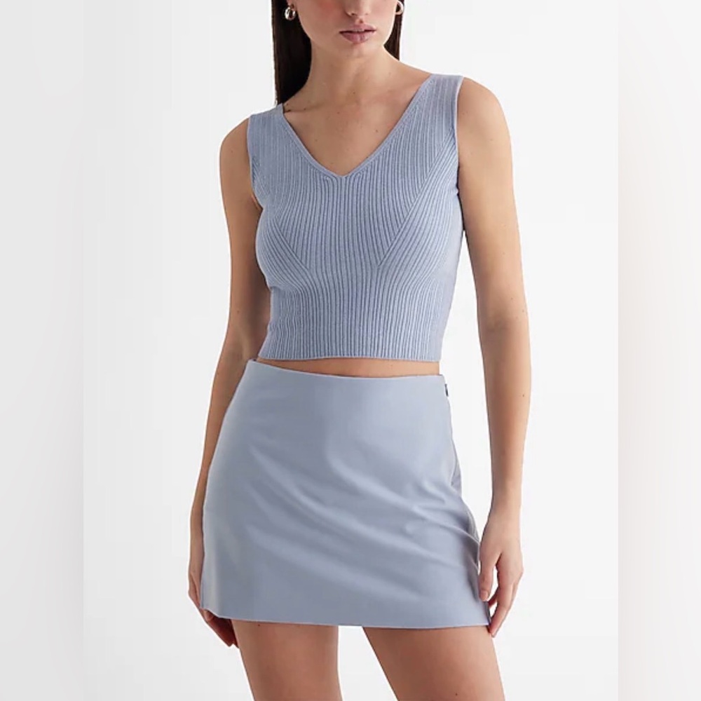 Ribbed V-Neck Sweater Tank